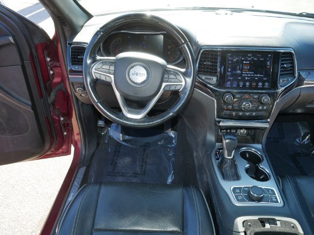Used 2020 Jeep Grand Cherokee Overland AWD/4WD image 21