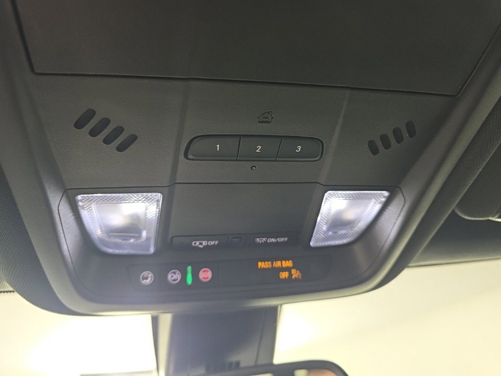 Used 2023 Chevrolet Blazer Premier image 27