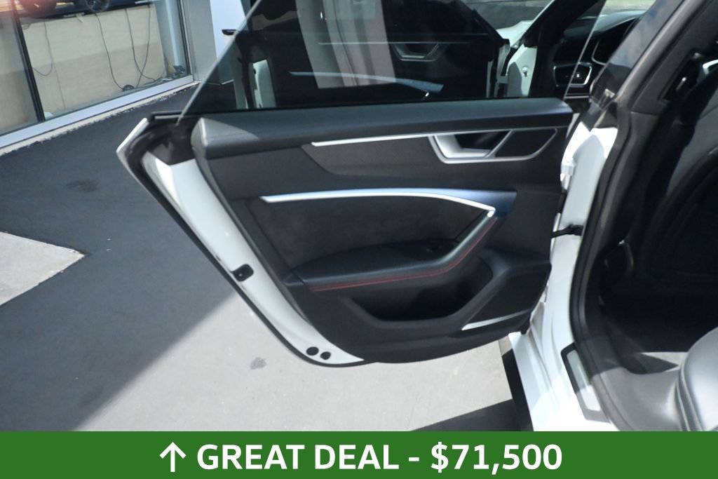 Used 2021 Audi RS 7 Sportback AWD/4WD image 30