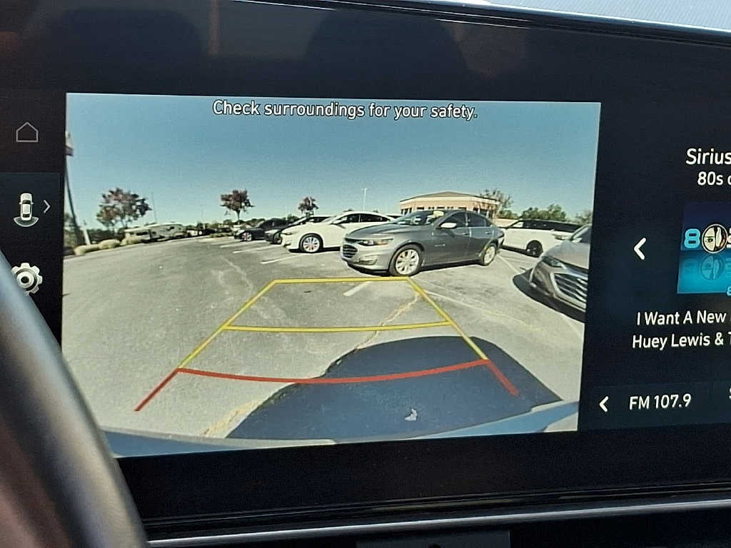 Used 2025 Hyundai Elantra SEL FWD image 19