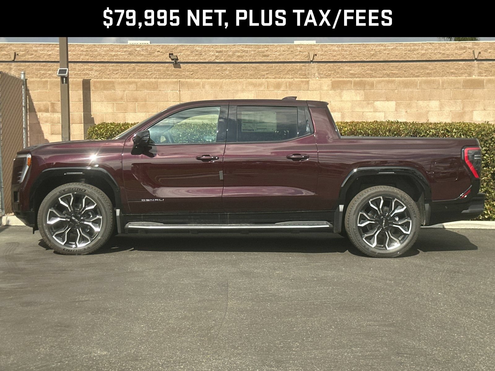 New 2025 GMC Sierra EV Denali AWD/4WD image 7