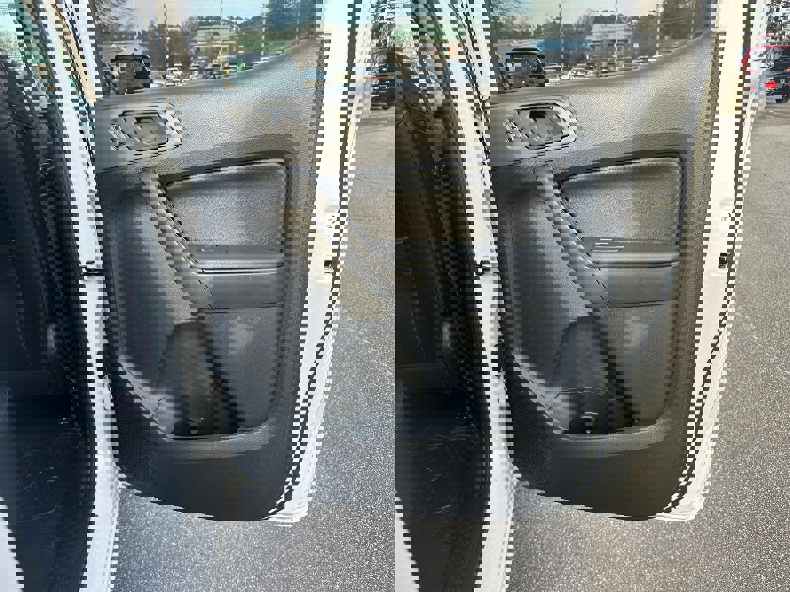 Used 2020 Ford Ranger XL w/ Equipment Group 101A Mid image 16