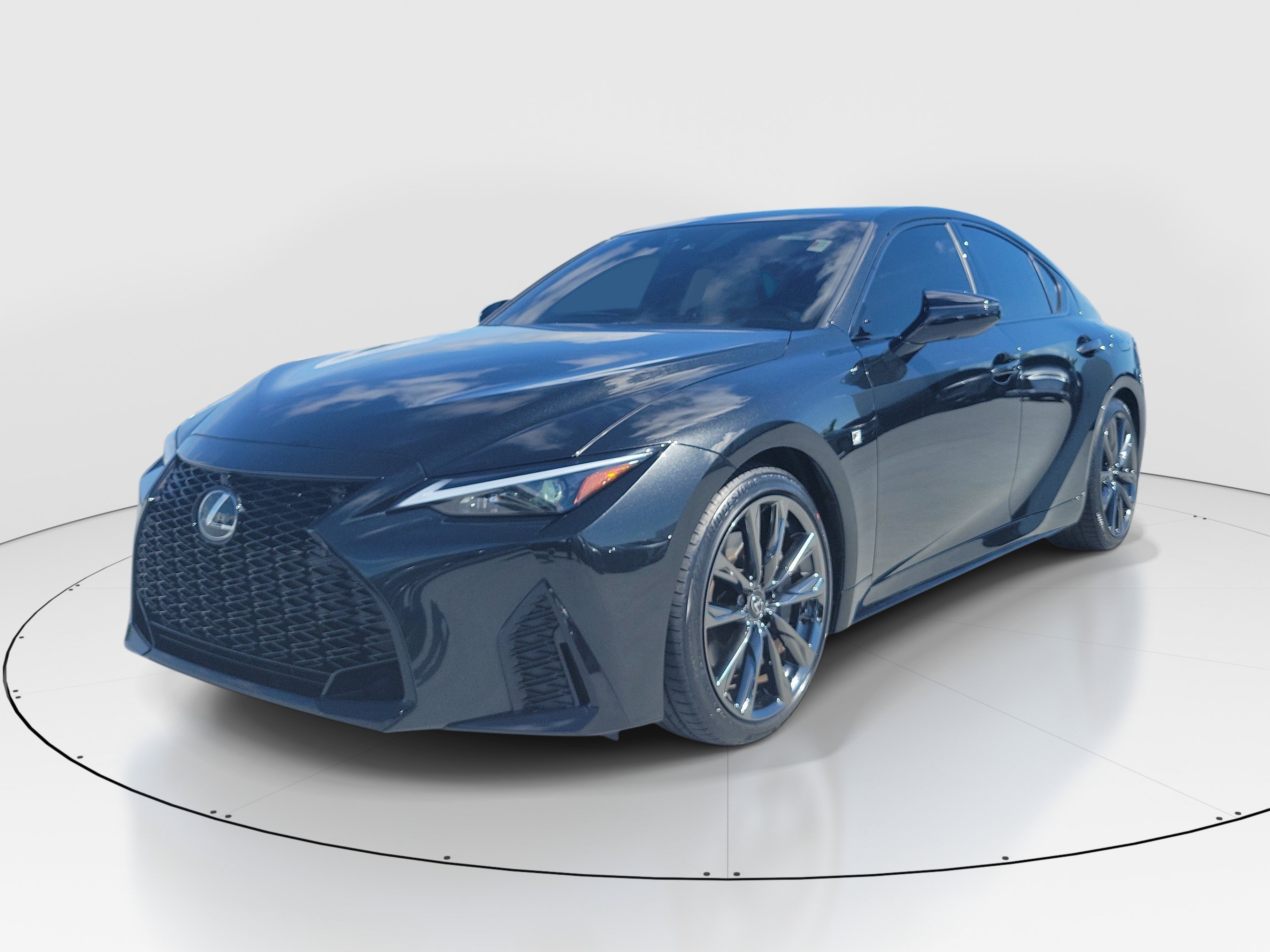 Used 2025 Lexus IS 350 F Sport RWD image 3