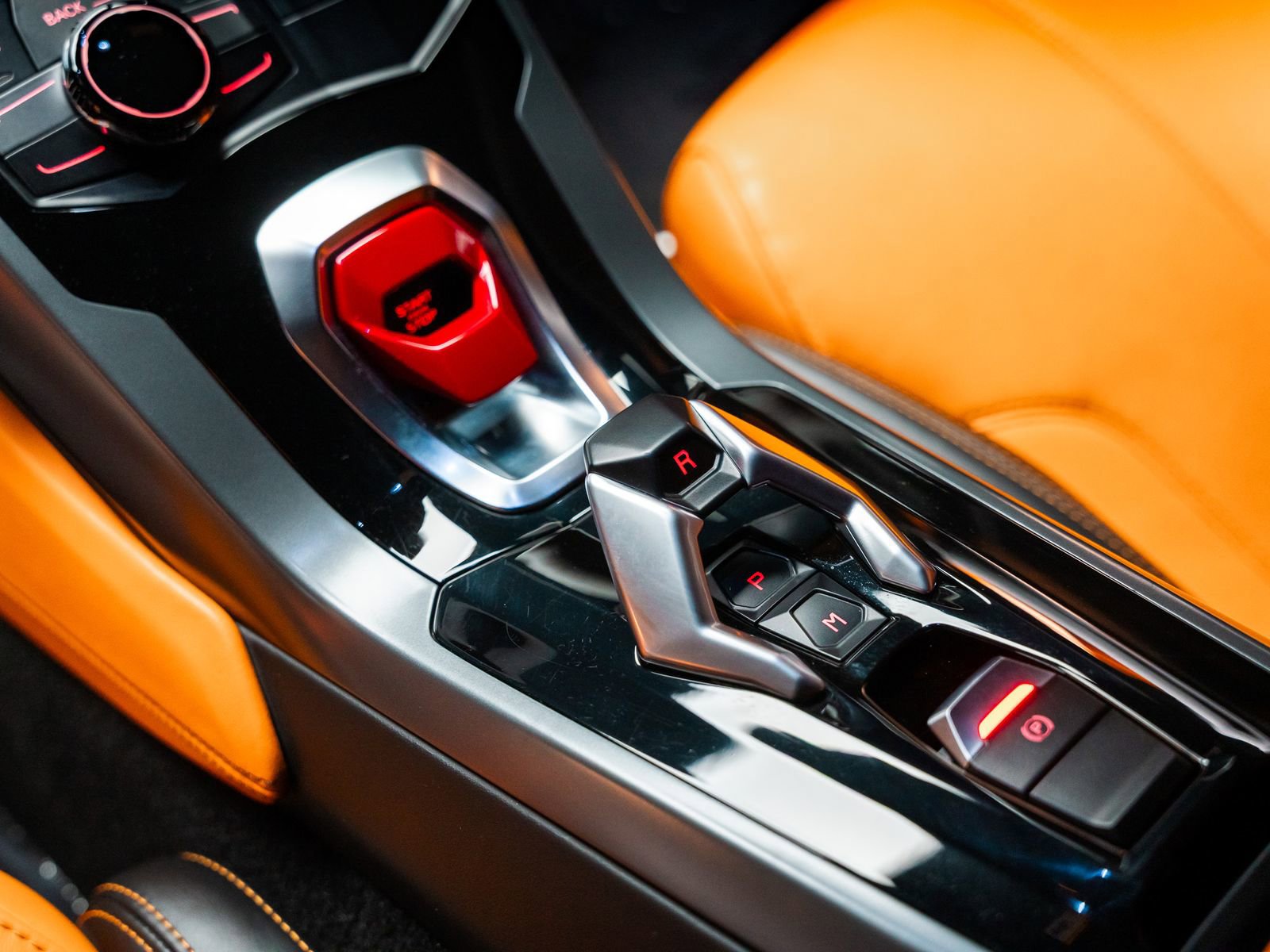 Used 2015 Lamborghini Huracan LP 610-4 image 59