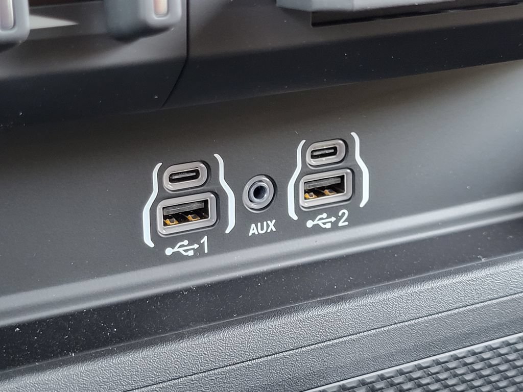 New 2026 RAM 2500 Big Horn AWD/4WD image 15