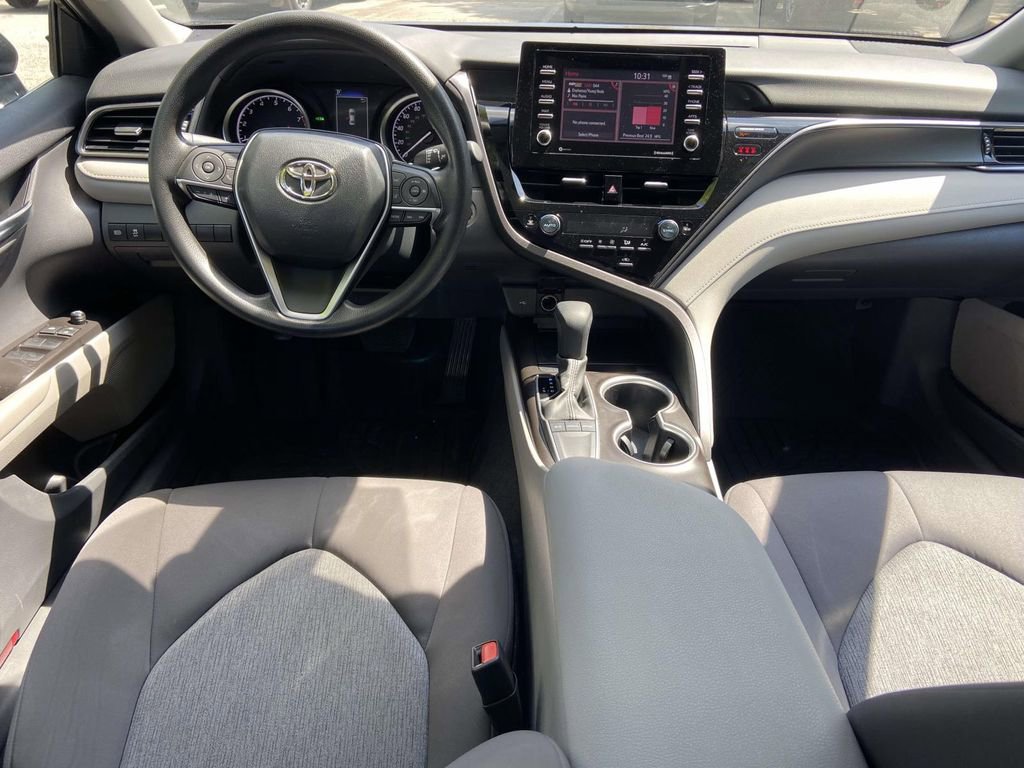 Used 2024 Toyota Camry LE w/ Convenience Package FWD image 11