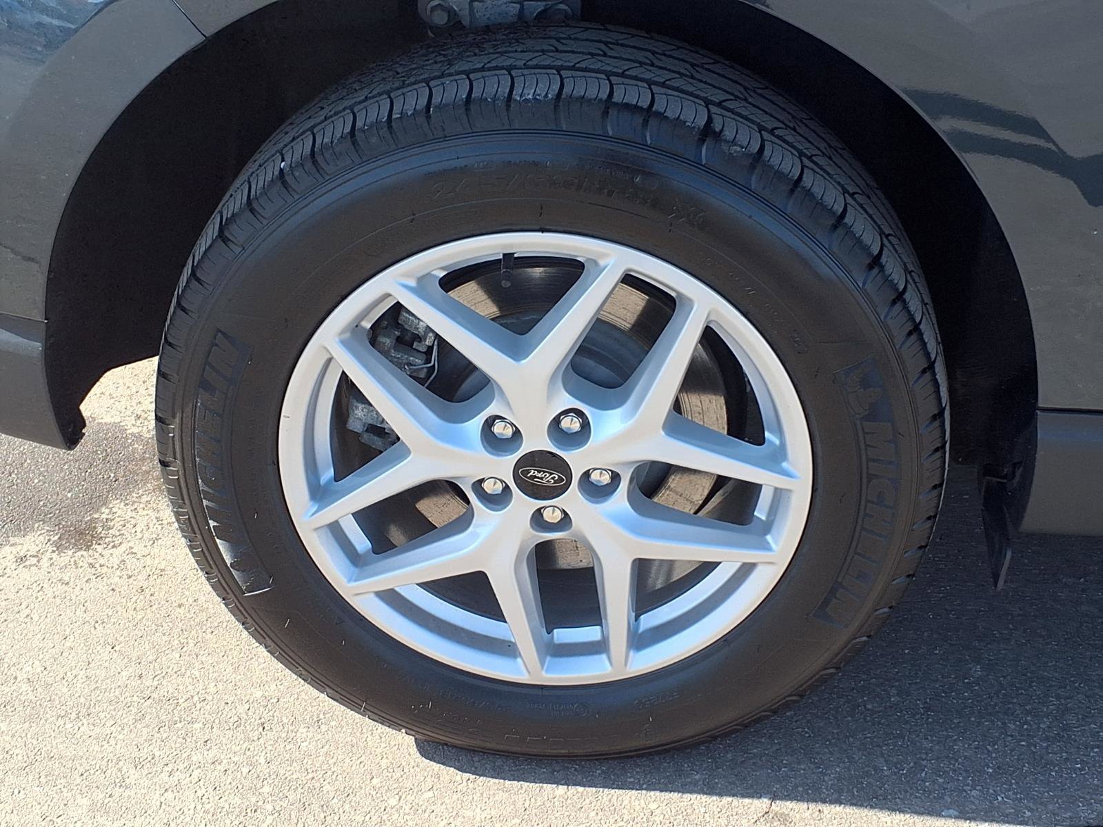 Used 2024 Ford Edge SEL w/ Convenience Package image 27