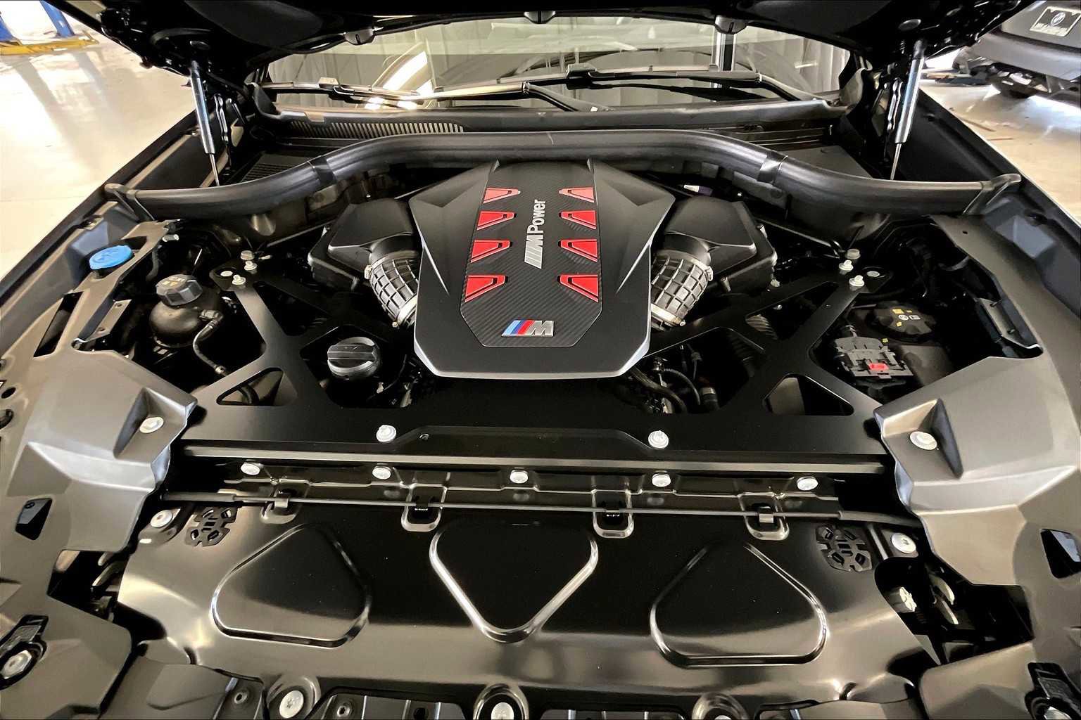 New 2026 BMW X5 M Competition w/ Executive Package image 16