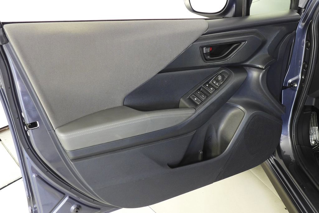 Used 2024 Subaru Crosstrek 2.0i Premium w/ Crosstrek Mirror Package AWD/4WD image 11