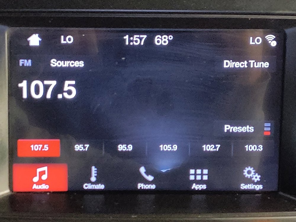 Used 2019 Ford Explorer XLT w/ Equipment Group 201A image 25