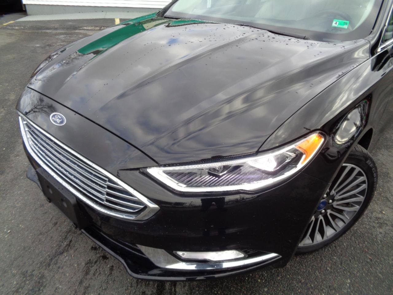 Used 2017 Ford Fusion Titanium image 19