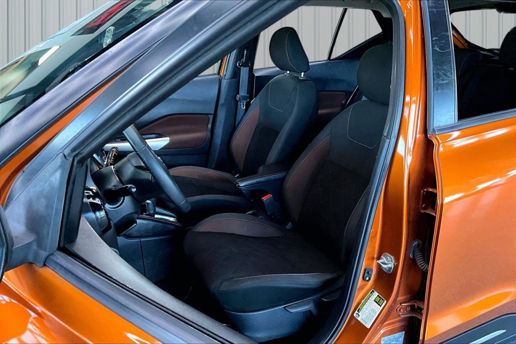 Used 2020 Nissan Kicks SR w/ Exterior Package FWD image 20