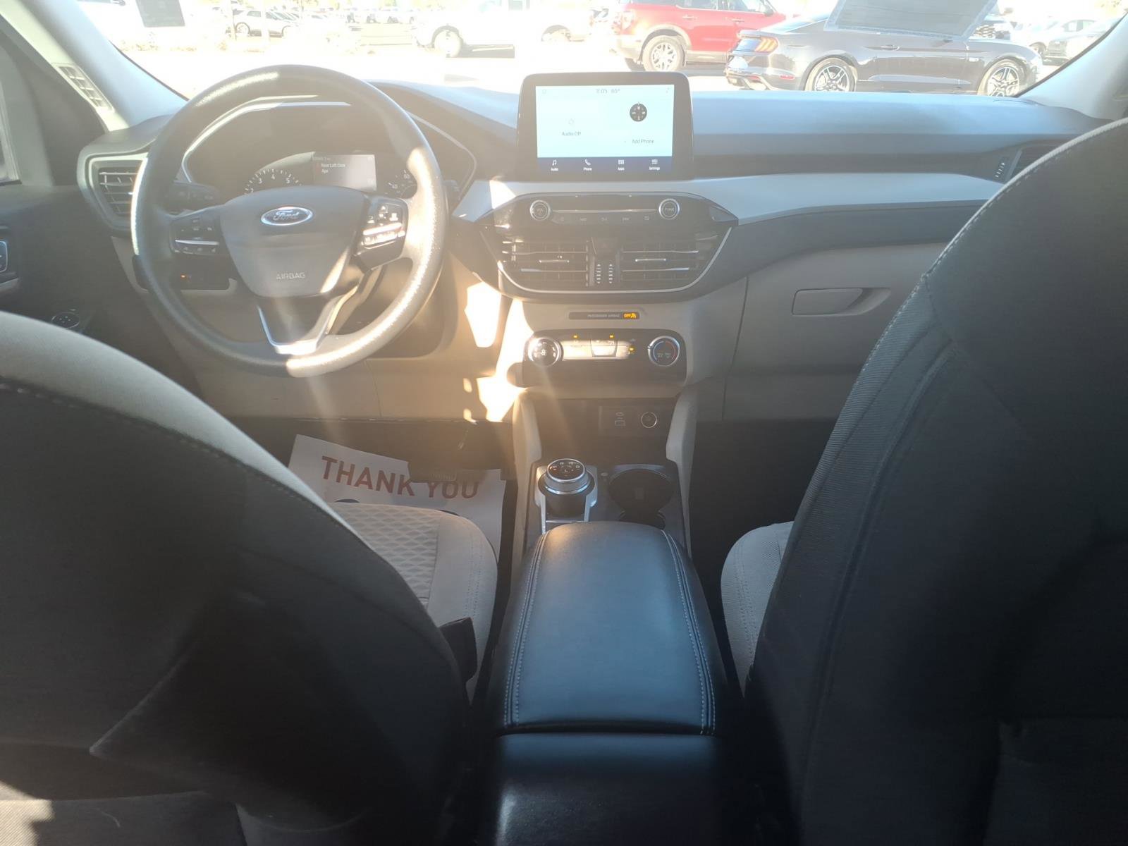 Certified 2022 Ford Escape SE image 18