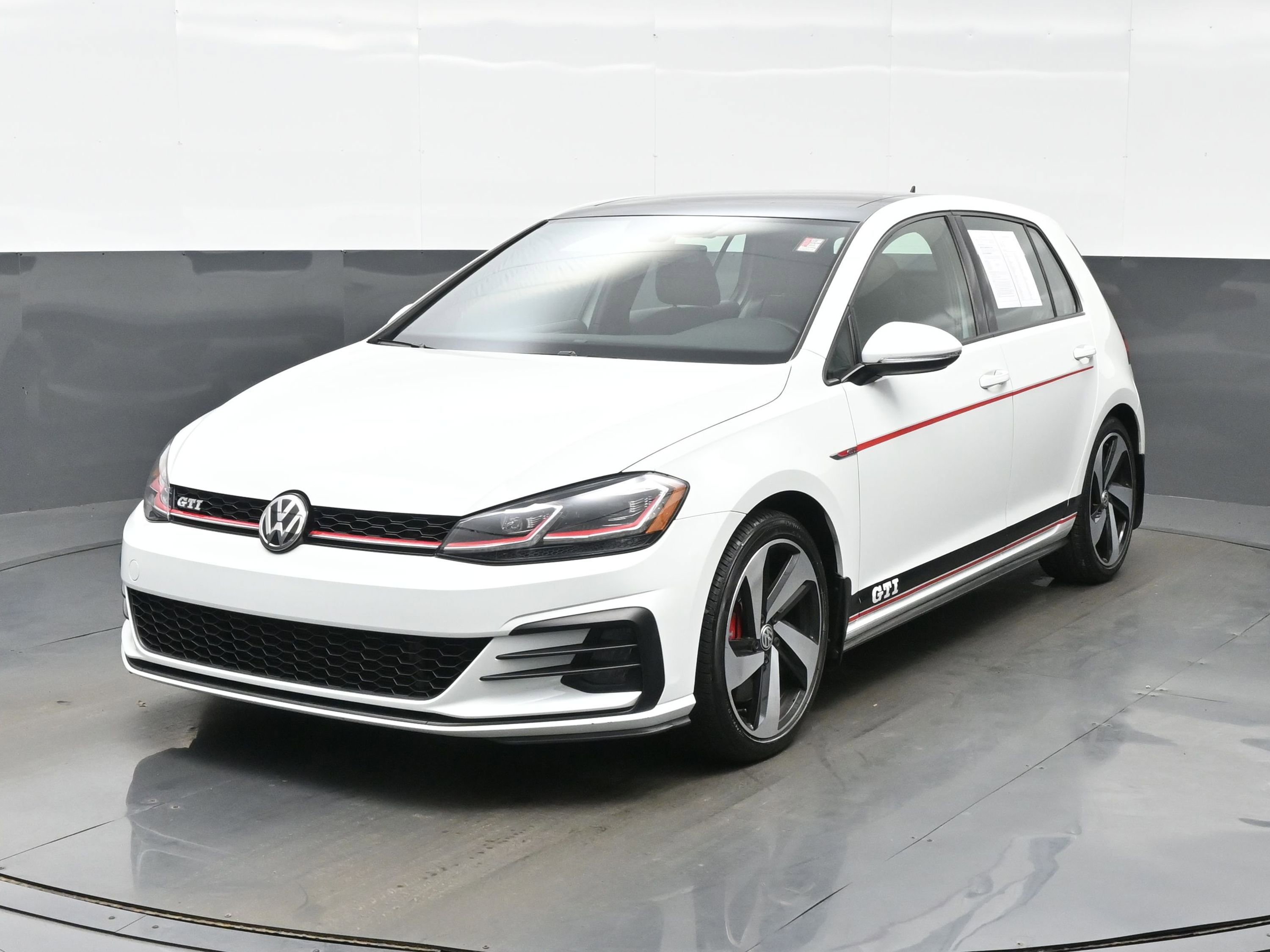 Used 2018 Volkswagen GTI SE