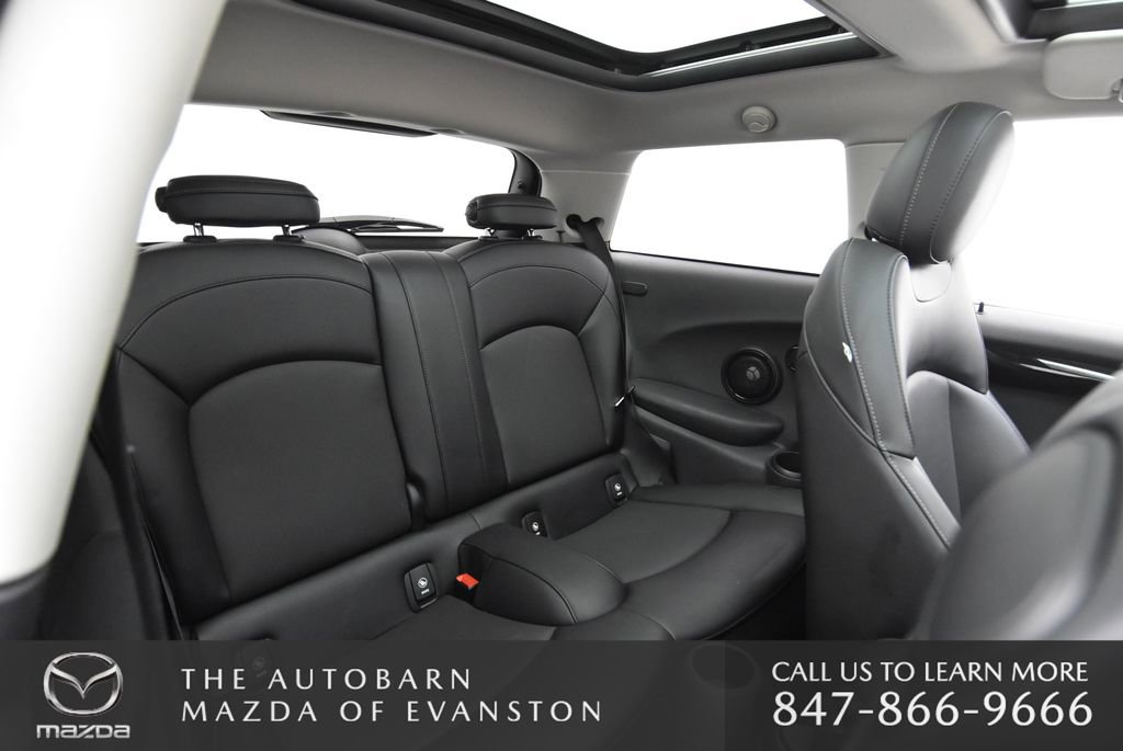 Used 2016 MINI Cooper S image 28