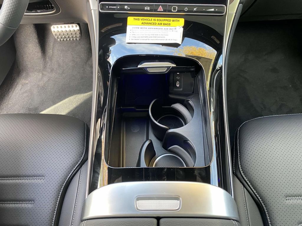 Certified 2025 Mercedes-Benz GLC 300 4MATIC image 38