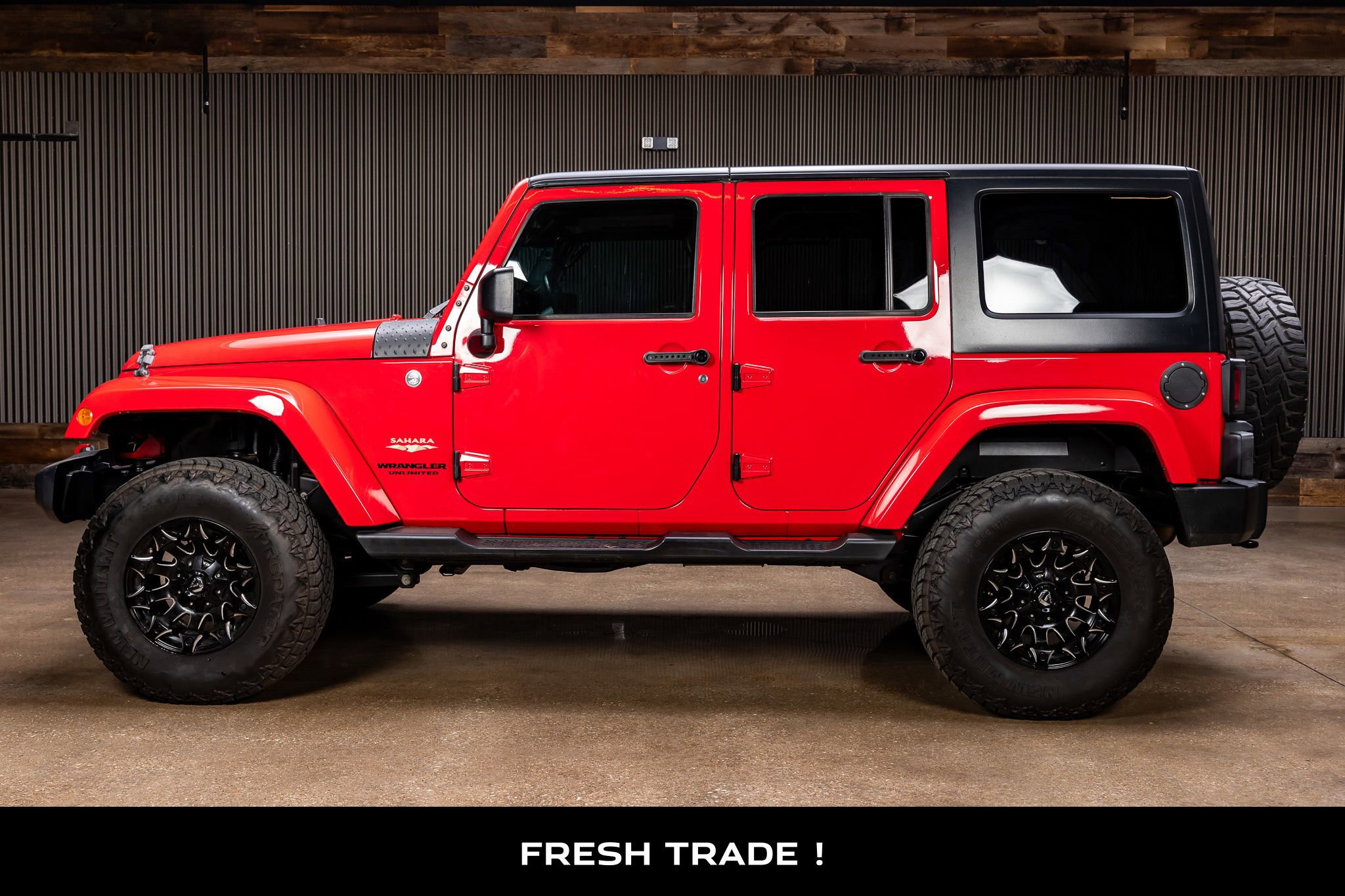Used 2015 Jeep Wrangler Unlimited Sahara w/ Katzkin Premium Leather Group image 5