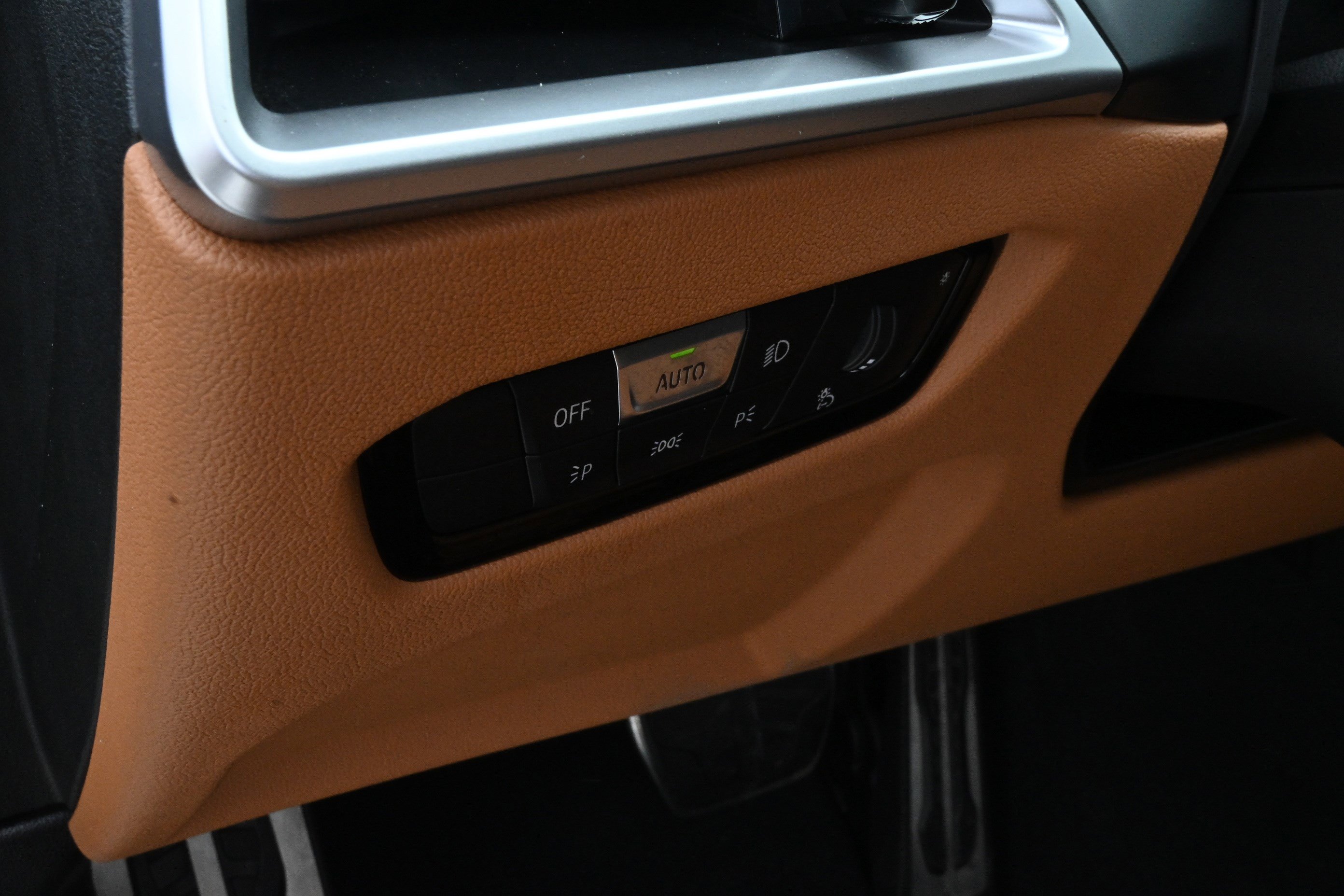 Certified 2025 BMW M340i RWD image 31
