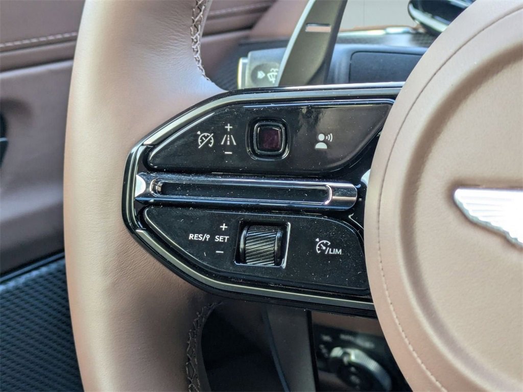 New 2026 Aston Martin V8 Vantage Coupe image 18