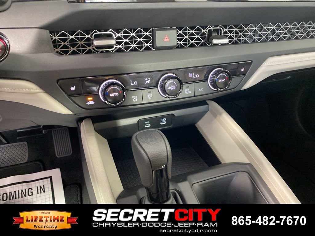 Used 2025 Honda Accord SE image 23