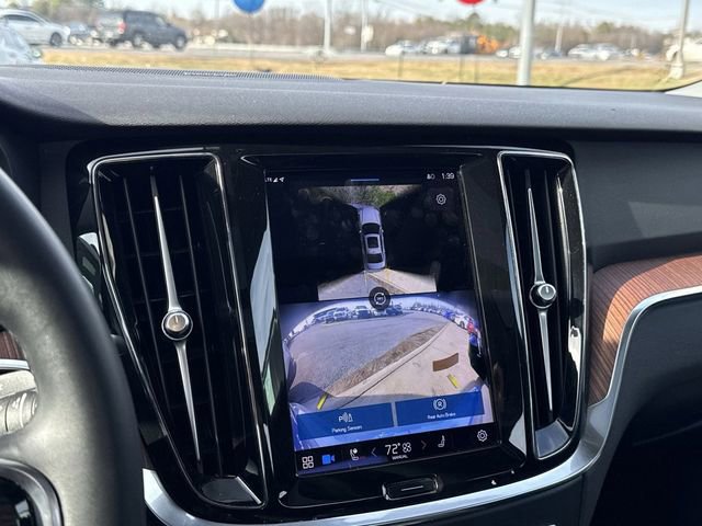 Used 2024 Volvo S60 B5 Plus image 19