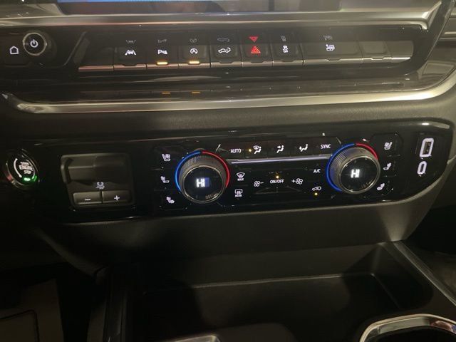 New 2026 Chevrolet Silverado 1500 LTZ w/ LTZ Premium Package image 32