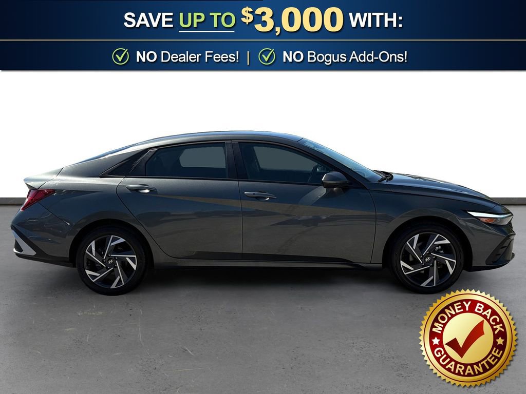 Used 2026 Hyundai Elantra Blue image 8