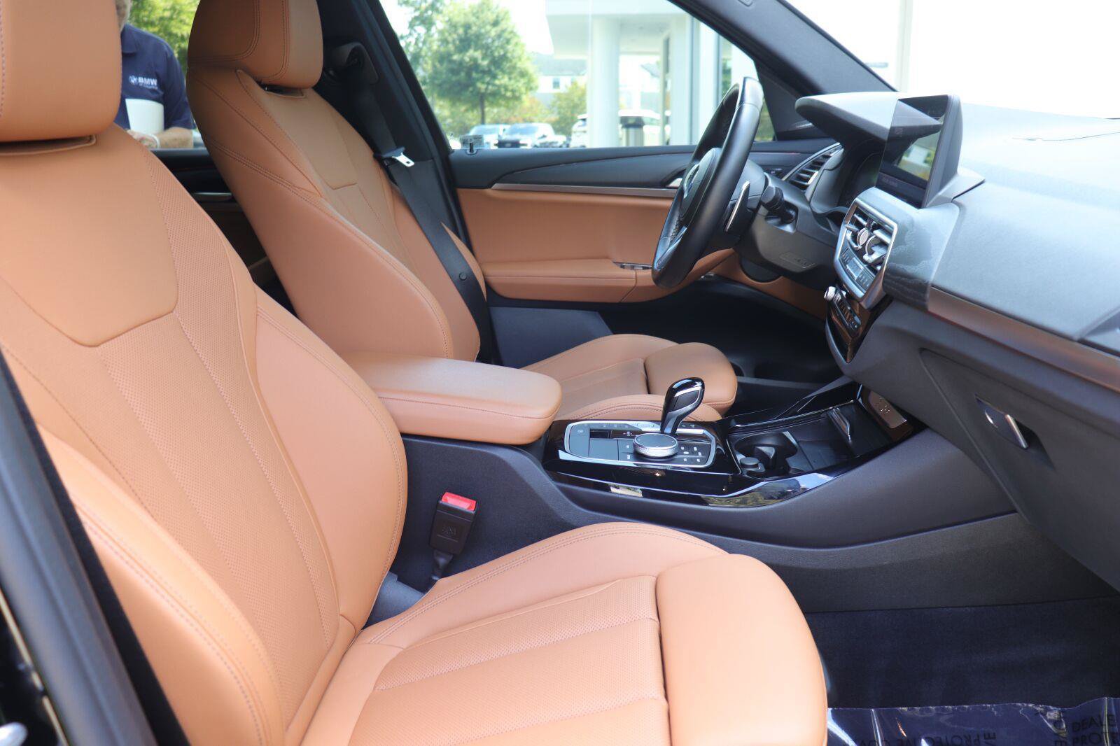Used 2024 BMW X3 sDrive30i w/ Premium Package w/ZPA RWD image 19