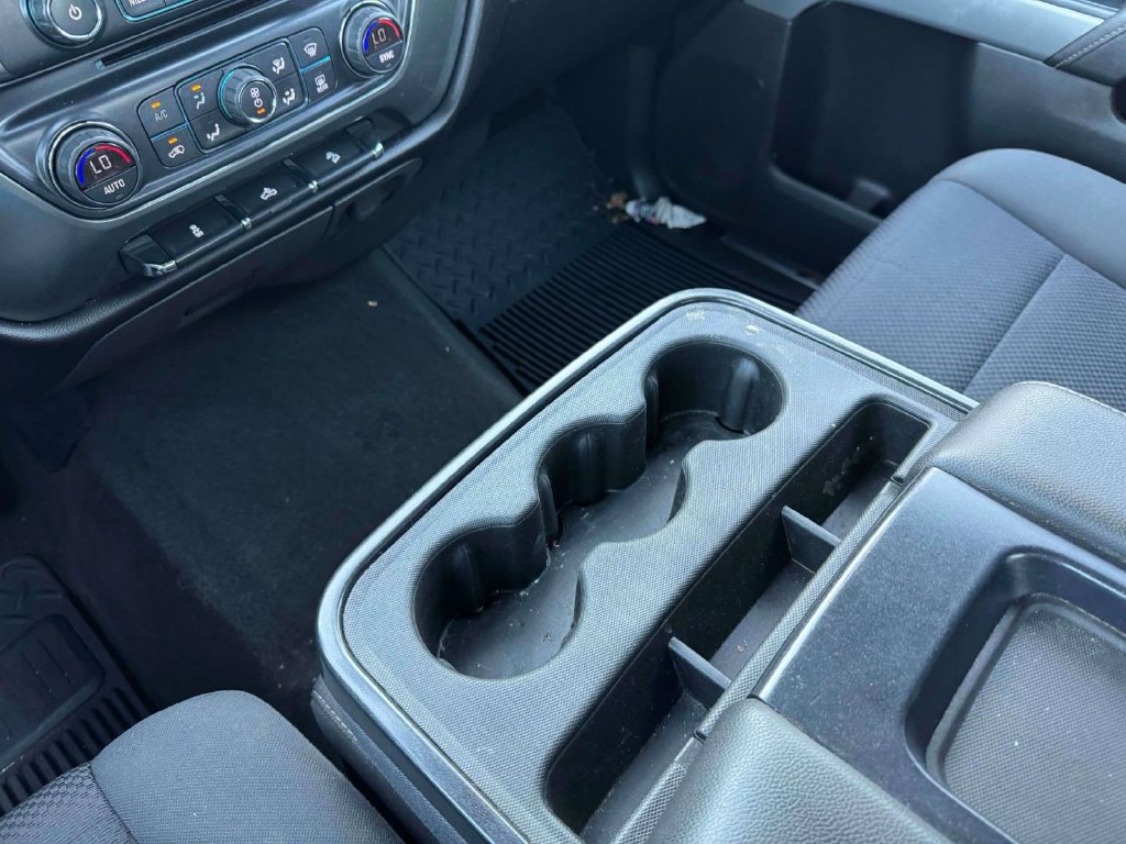 Used 2018 Chevrolet Silverado 1500 LT w/ All Star Edition AWD/4WD image 32