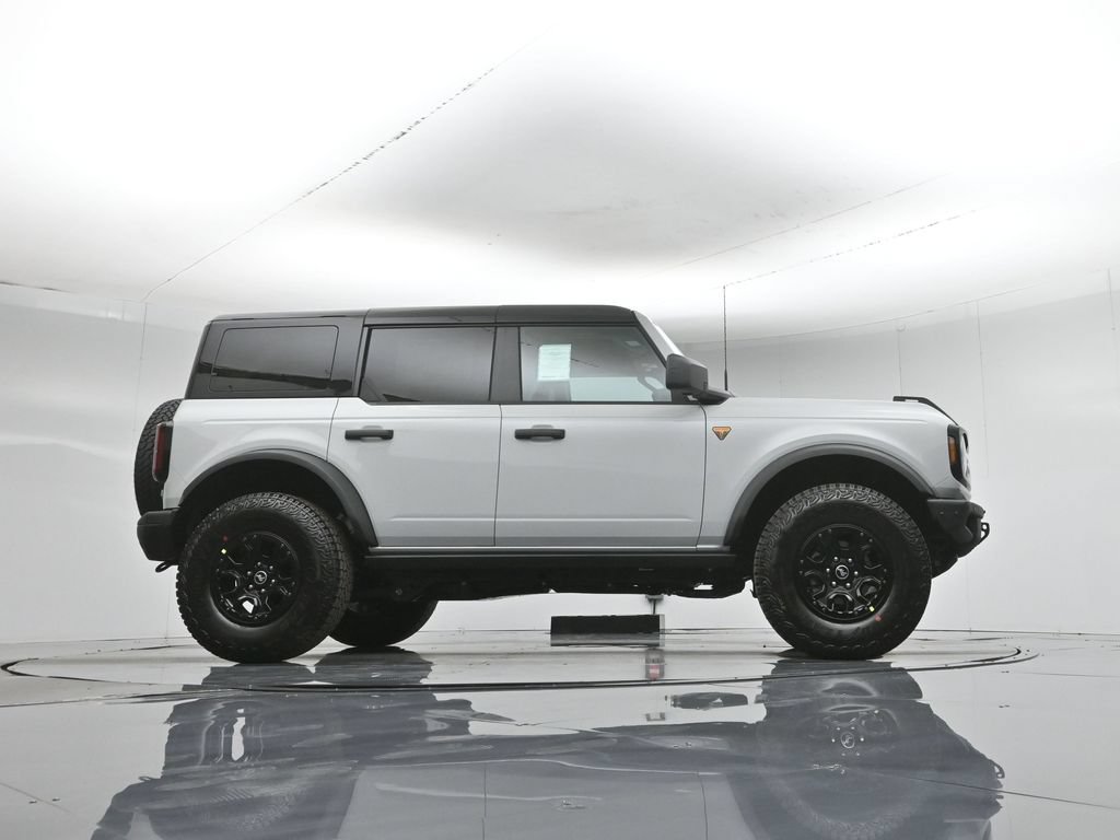 New 2026 Ford Bronco Badlands AWD/4WD image 47