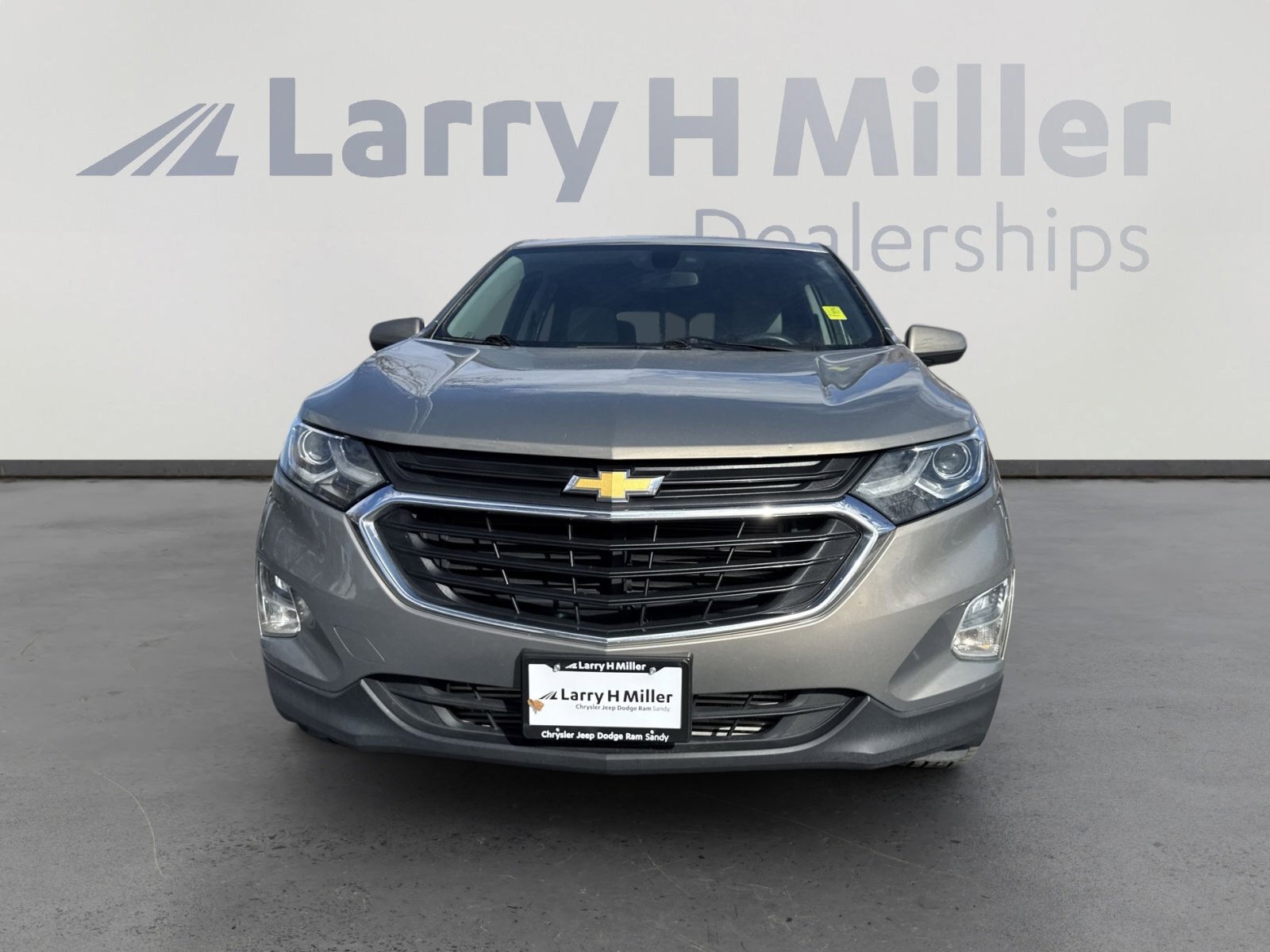 Used 2018 Chevrolet Equinox LT image 3