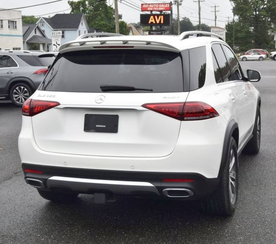 Used 2021 Mercedes-Benz GLE 350 4MATIC w/ Premium Package image 8