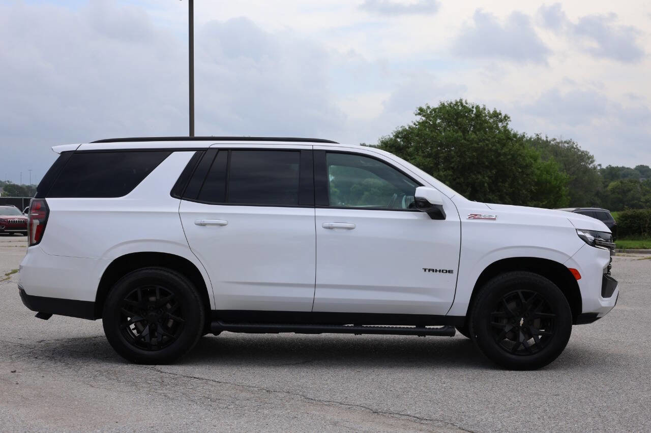 Used 2022 Chevrolet Tahoe Z71 w/ Luxury Package image 7