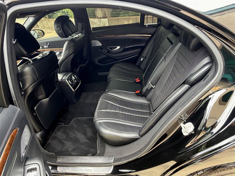Used 2015 Mercedes-Benz S 550 4MATIC Sedan image 35