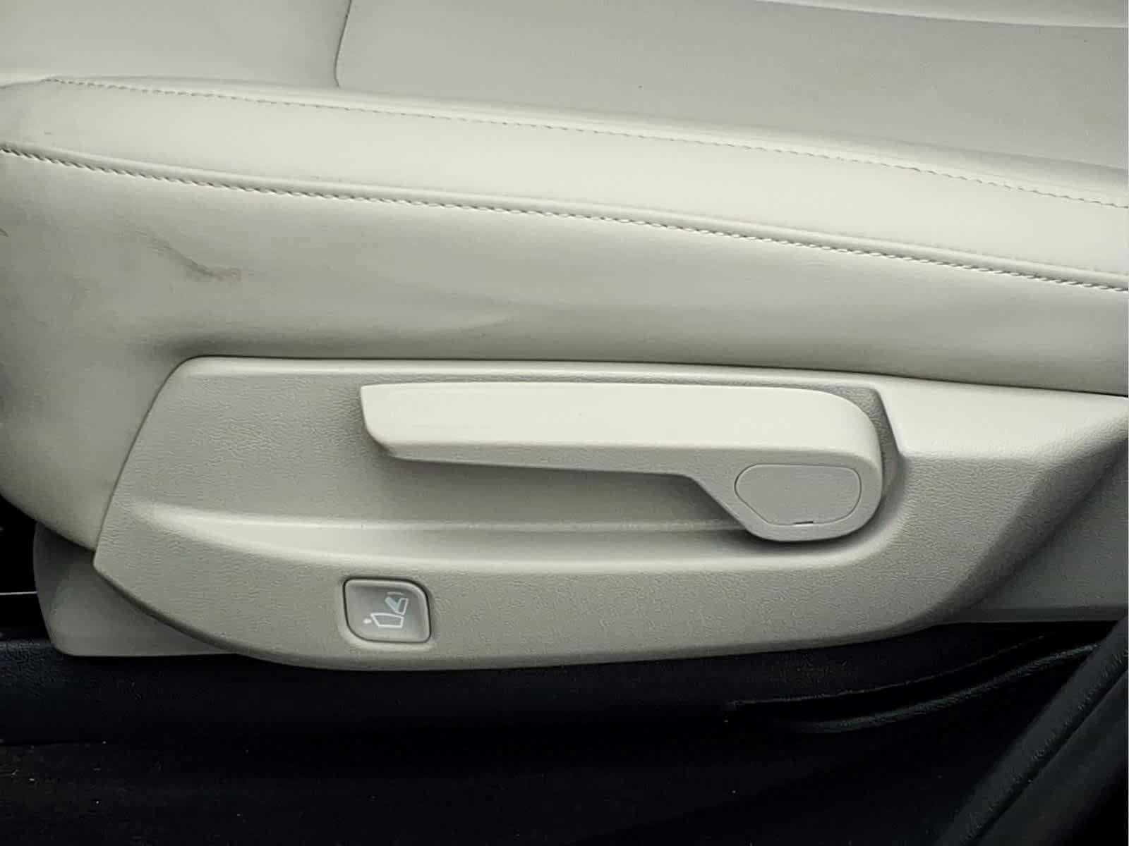 Used 2022 Kia Sorento S AWD/4WD image 29