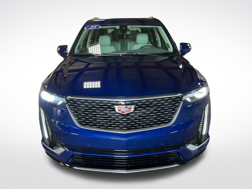 Certified 2025 Cadillac XT6 Premium Luxury w/ LPO, Floor Liner Package AWD/4WD image 8