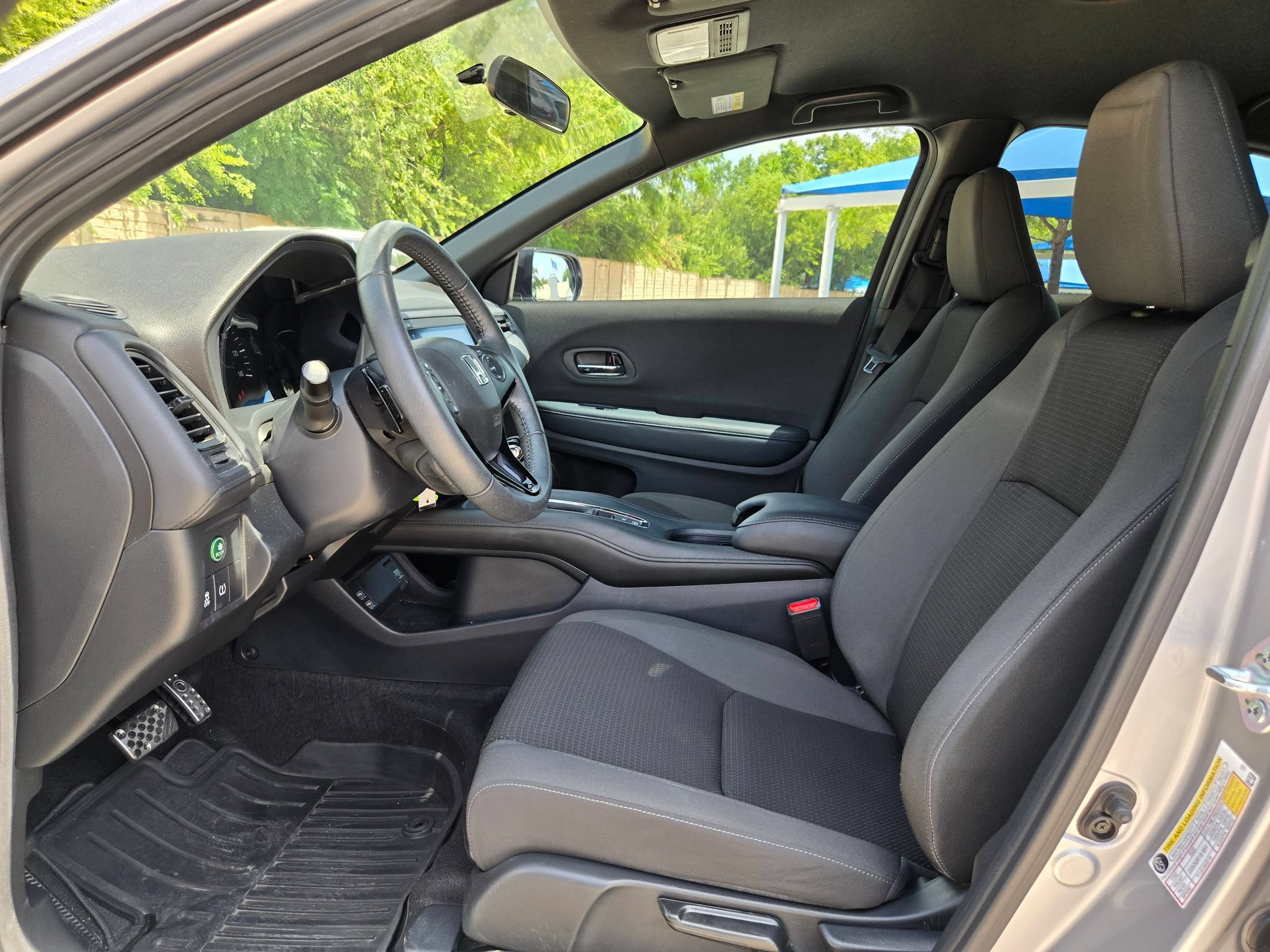 Used 2022 Honda HR-V Sport image 9
