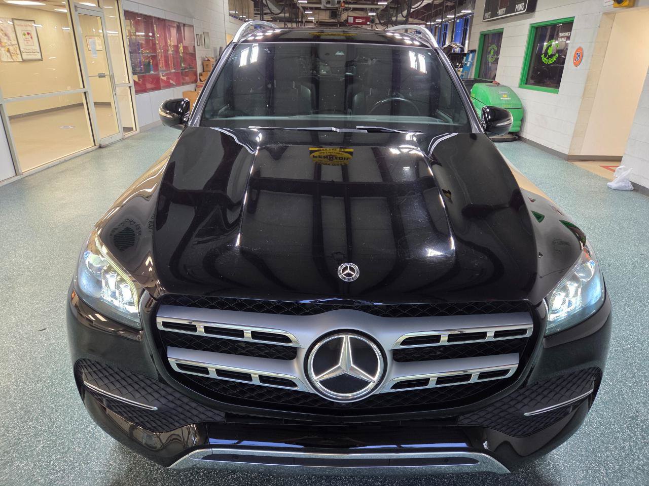 Used 2020 Mercedes-Benz GLS 450 4MATIC image 3