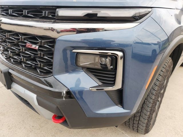 Used 2024 Chevrolet Traverse Z71 image 7