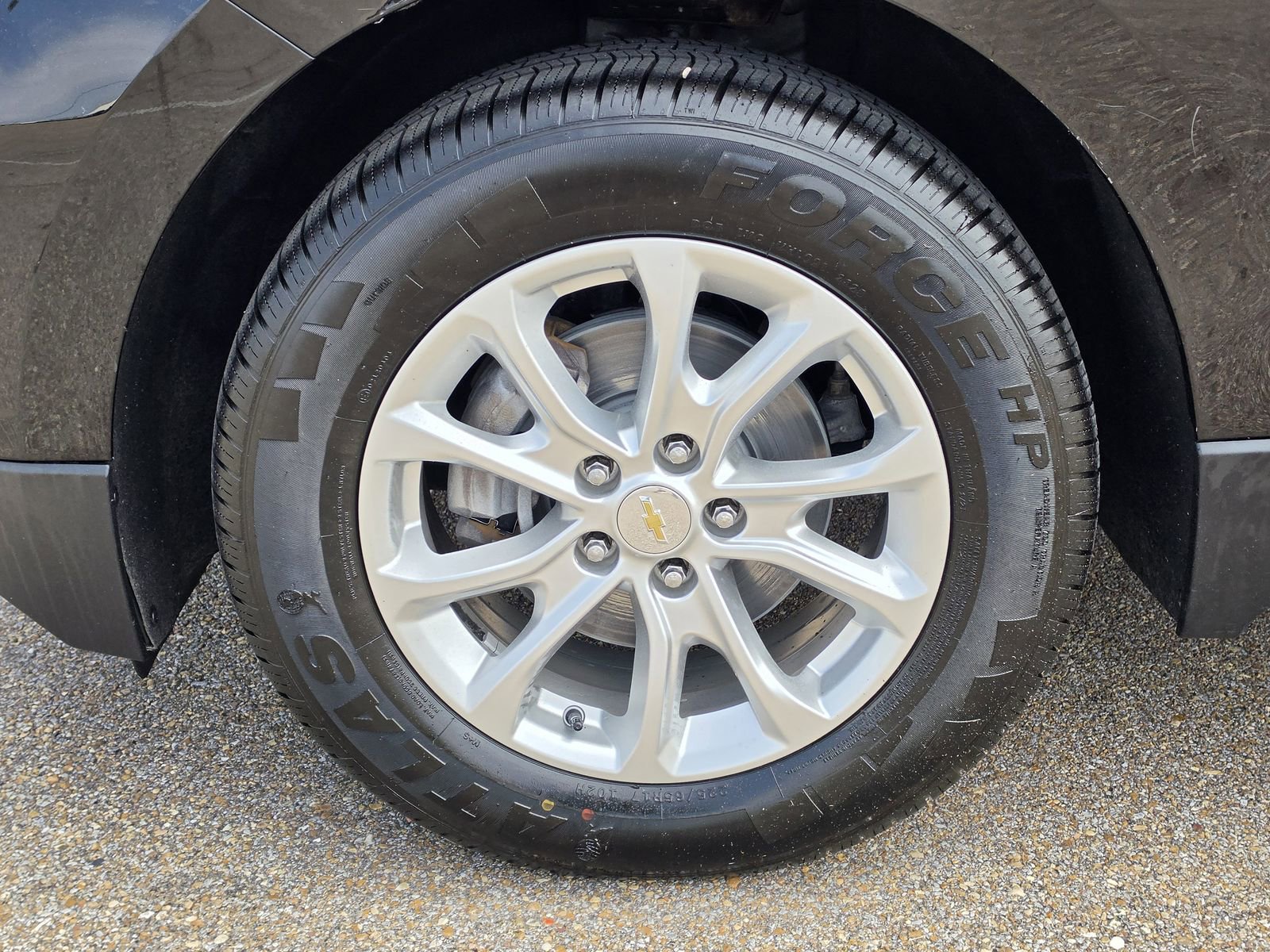 Used 2020 Chevrolet Equinox LT FWD image 27