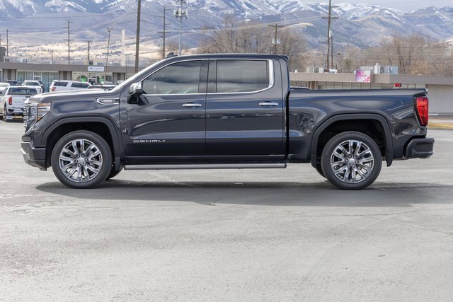 Used 2024 GMC Sierra 1500 Denali w/ Denali Reserve Package image 3