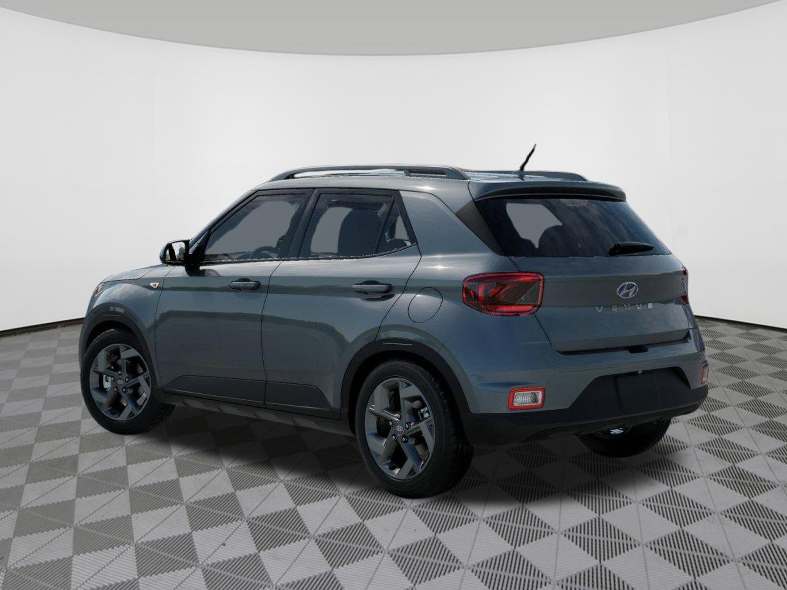 New 2026 Hyundai Venue SEL FWD image 5
