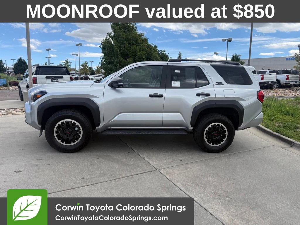 Used 2025 Toyota 4Runner TRD Off-Road Premium AWD/4WD image 4