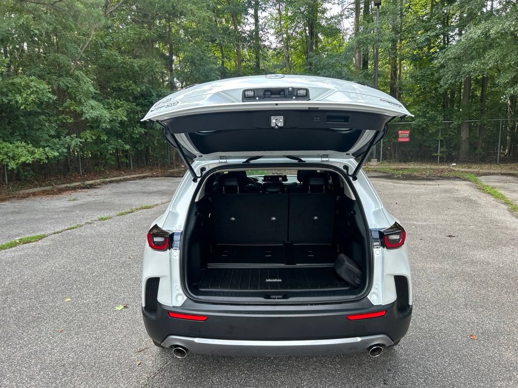 Certified 2025 MAZDA CX-50 AWD 2.5 Turbo w/ Weather Package image 33