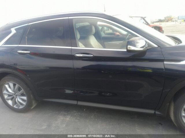 Used 2021 INFINITI QX50 Luxe image 24