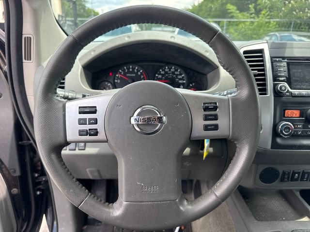 Used 2017 Nissan Frontier SV w/ SV Value Truck Package RWD image 18