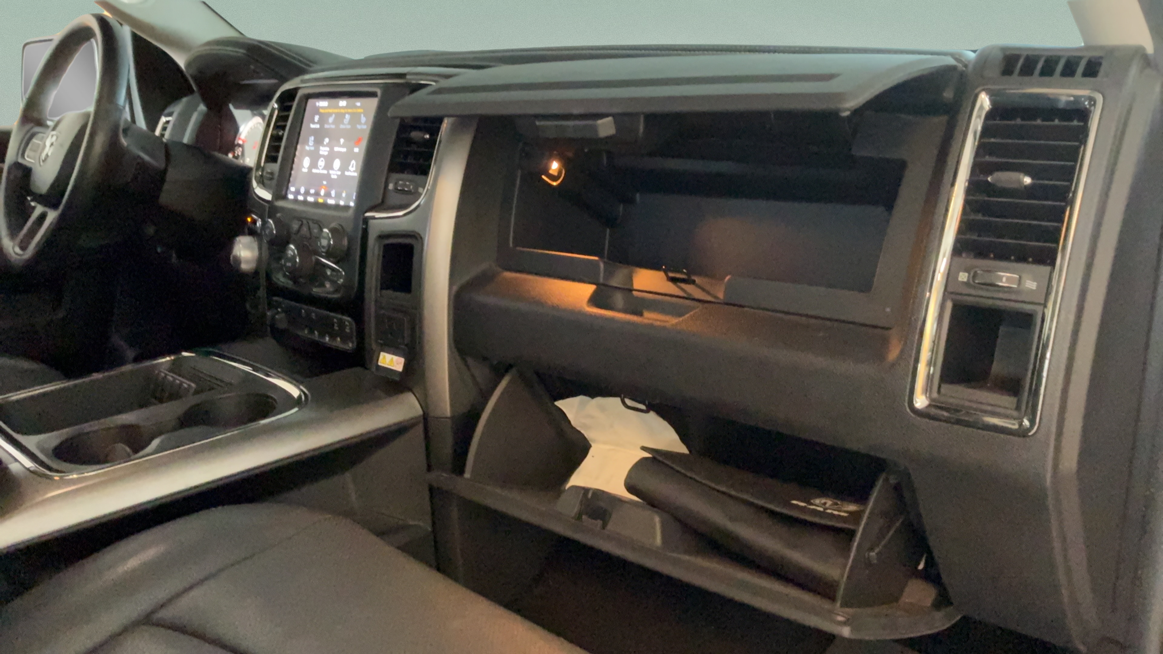 Used 2018 RAM 1500 Sport w/ Convenience Group AWD/4WD image 43