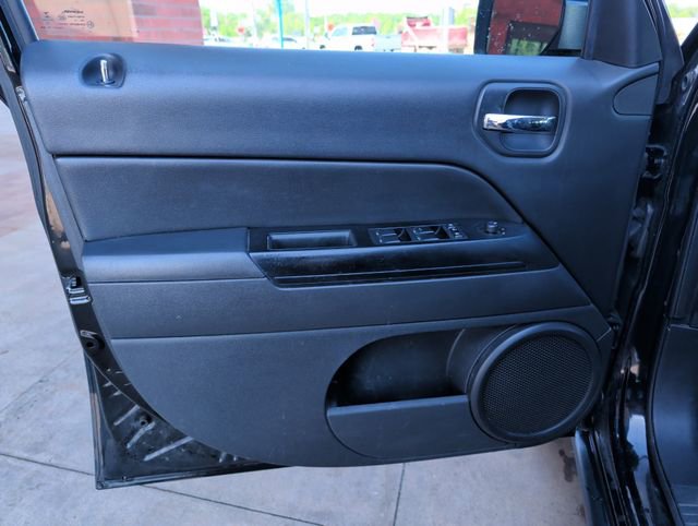 Used 2015 Jeep Patriot Sport w/ Power Value Group AWD/4WD image 12