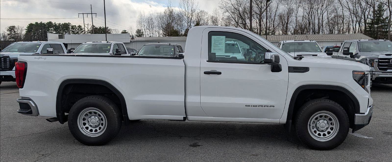 Used 2025 GMC Sierra 1500 Pro w/ Pro Value Package AWD/4WD image 8