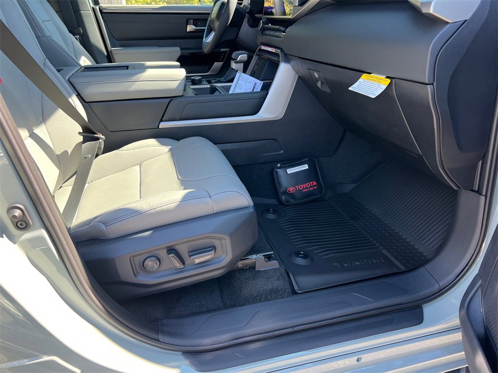 New 2026 Toyota Tundra Limited image 13